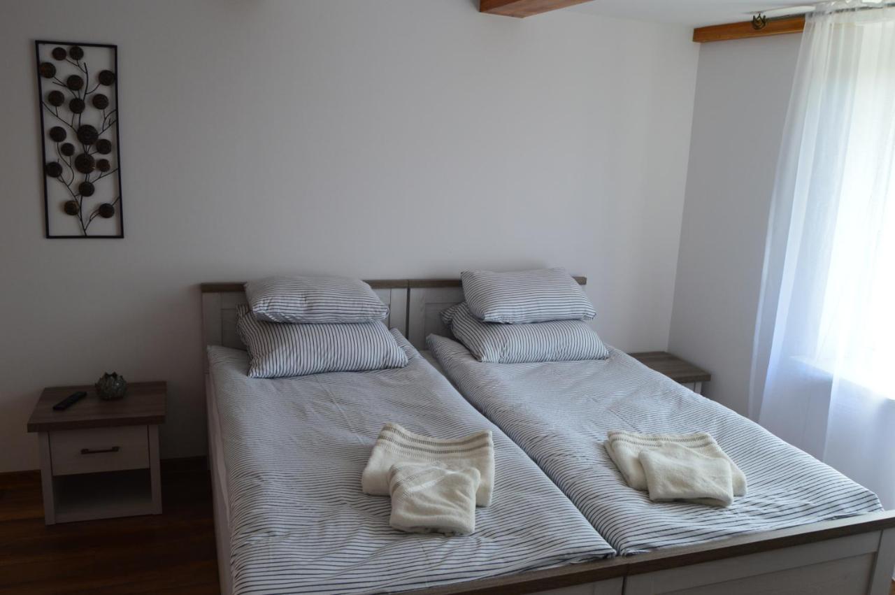 U Rybaka Apartment Бранево Екстериор снимка