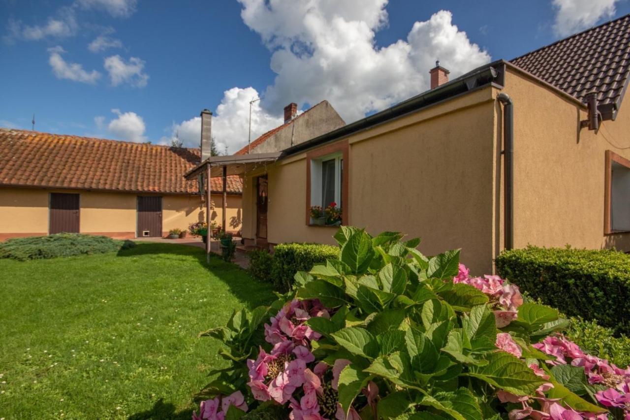 U Rybaka Apartment Бранево Екстериор снимка